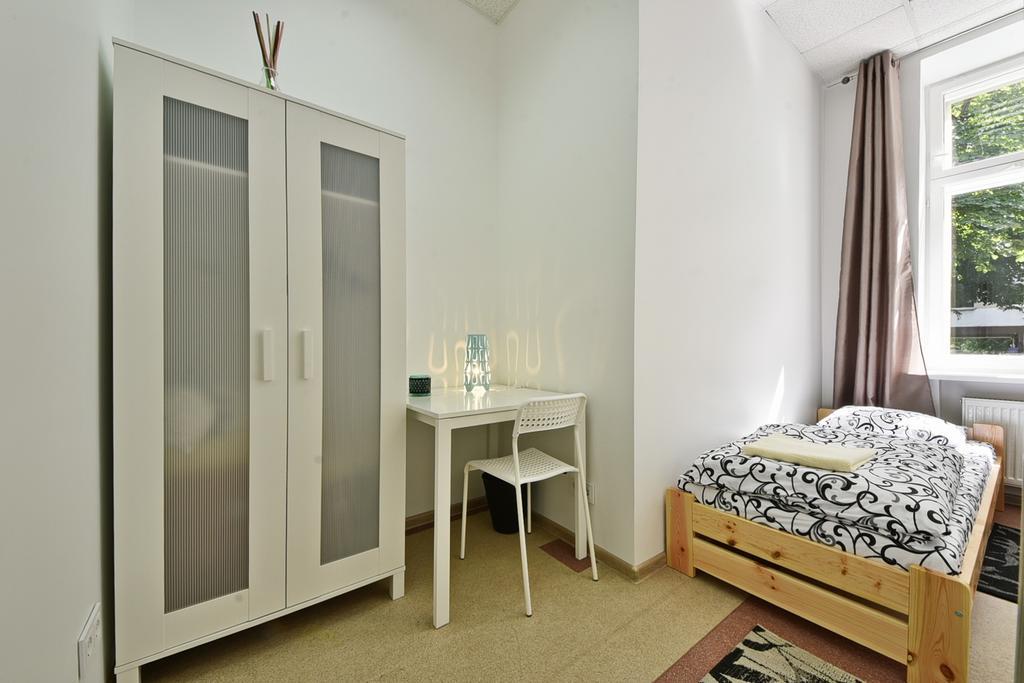 Laisves Avenue Hostel "Easy Kaunas" 외부 사진